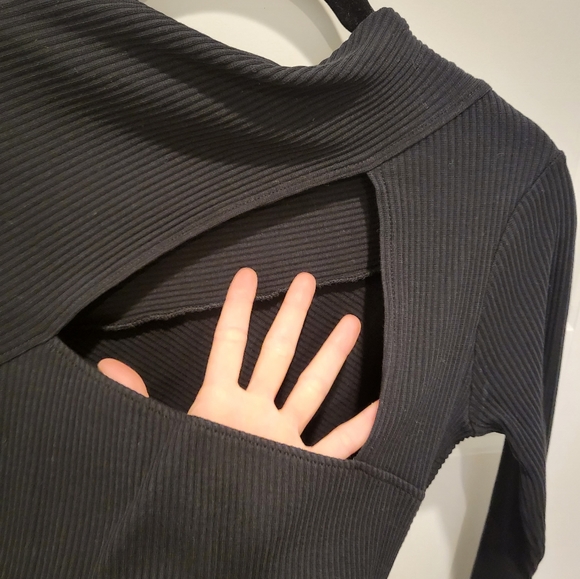 Pair of ribbed bodysuits - Picture 4 of 9